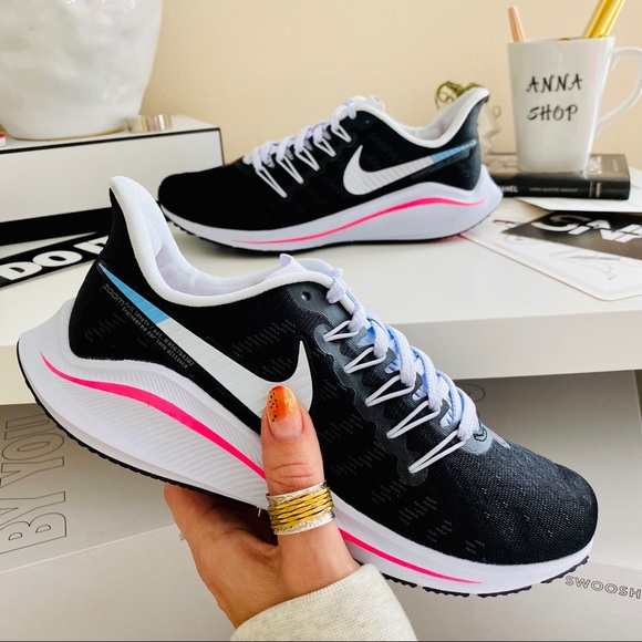 Nike Shoes - NWT Nike Air Zoom vomero 14 Running shoes